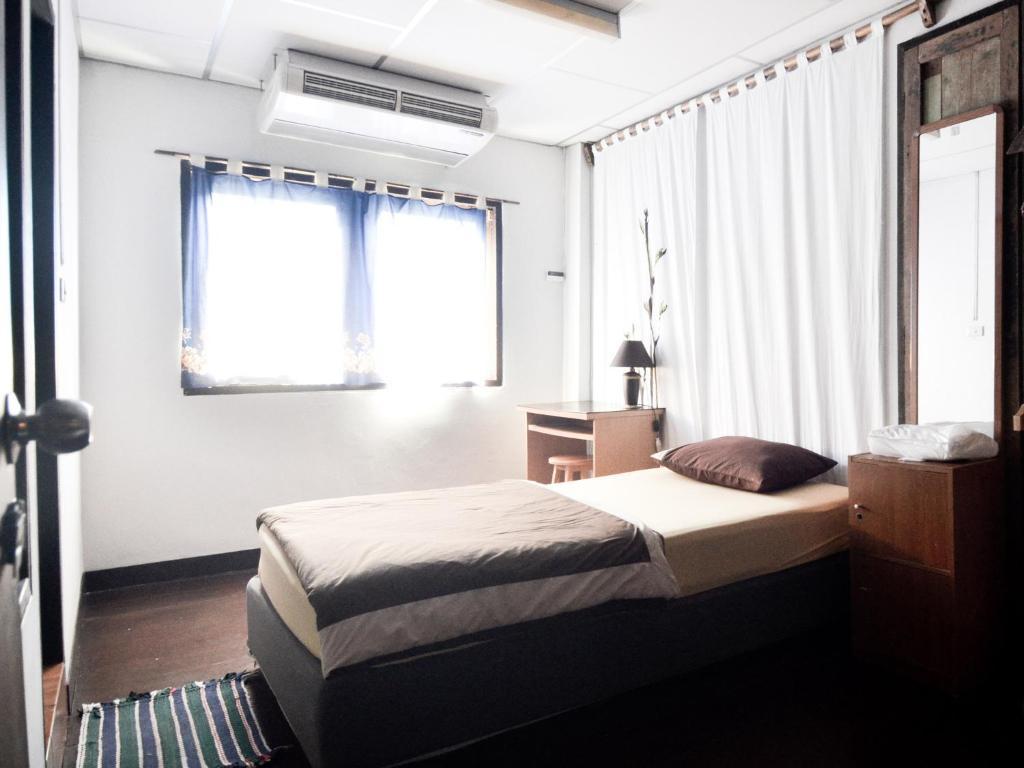 Suk11 Hostel Bangkok Szoba fotó